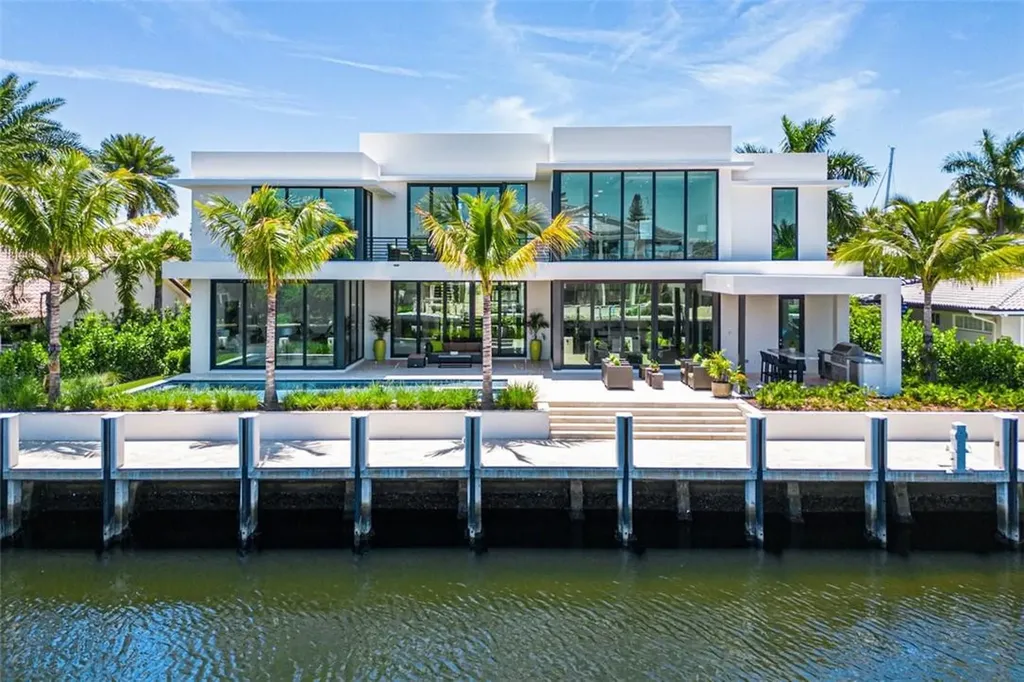 2863 NE 27th Street Fort Lauderdale FL 33306