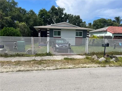 925 NW 73rd Street Miami FL 33150