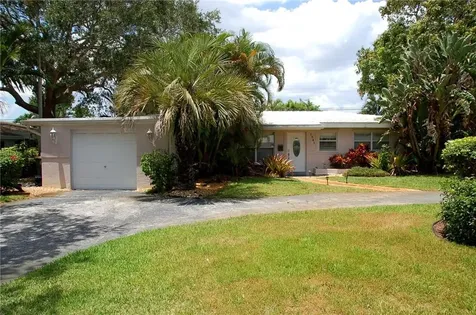 1941 NE 27th Court Lighthouse Point FL 33064
