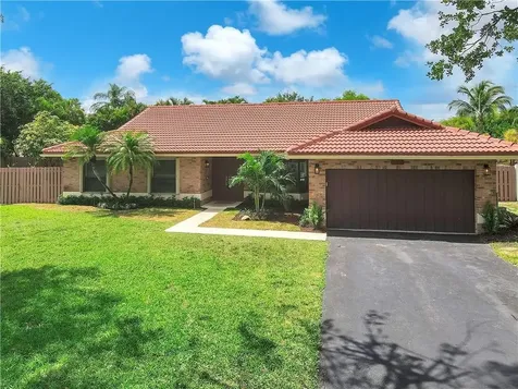 1221 NW 111th Avenue Coral Springs FL 33071