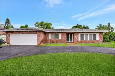 4440 NW 109th Terrace Coral Springs FL 33065