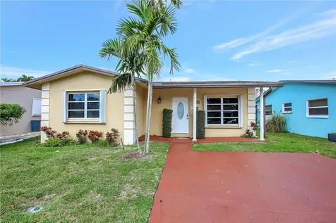 6109 NW 73rd Terrace Tamarac FL 33321