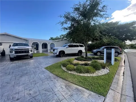 9884 NW 17th Street Coral Springs FL 33071