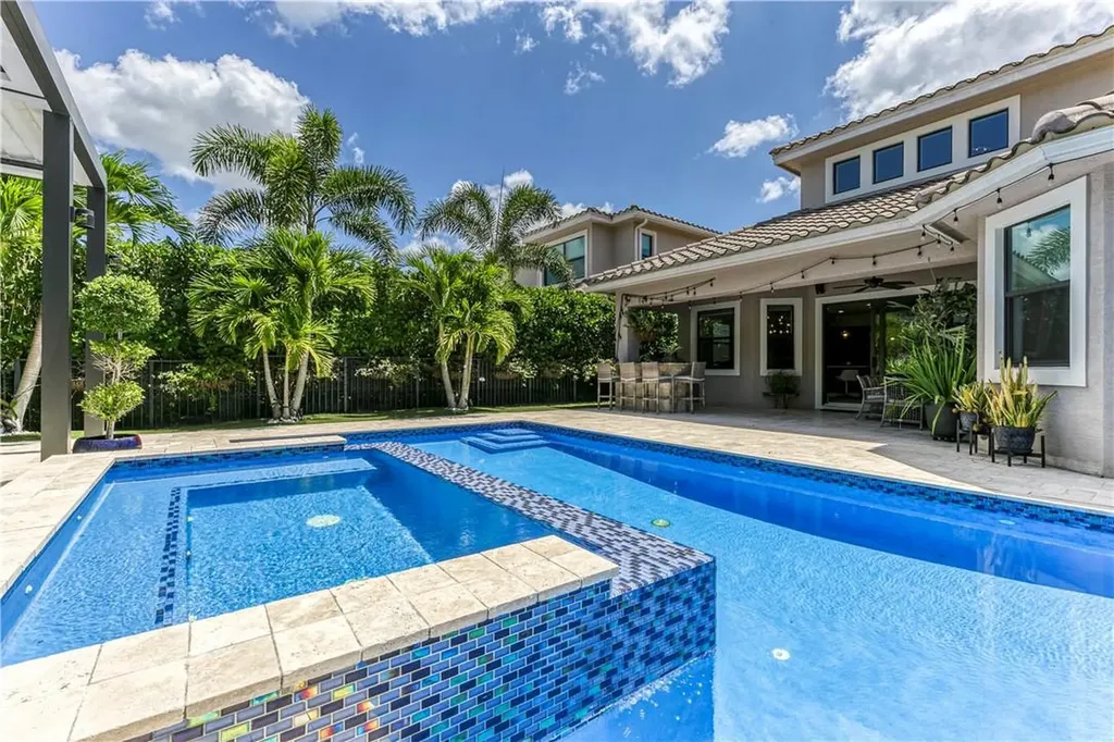 8181 Canopy Terrace Parkland FL 33076