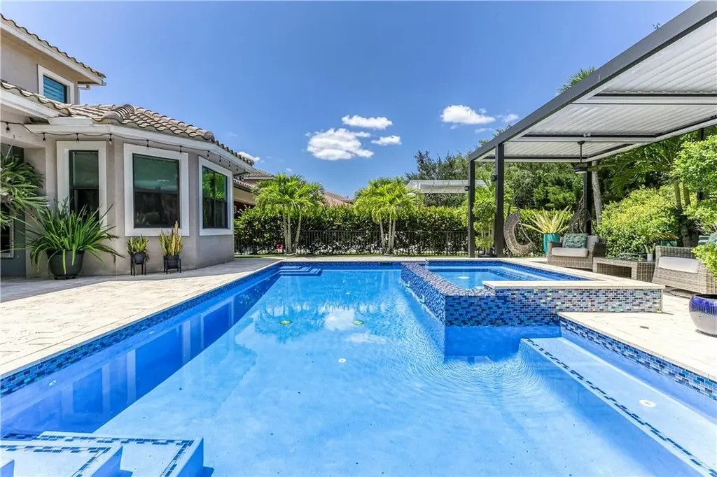 8181 Canopy Terrace Parkland FL 33076