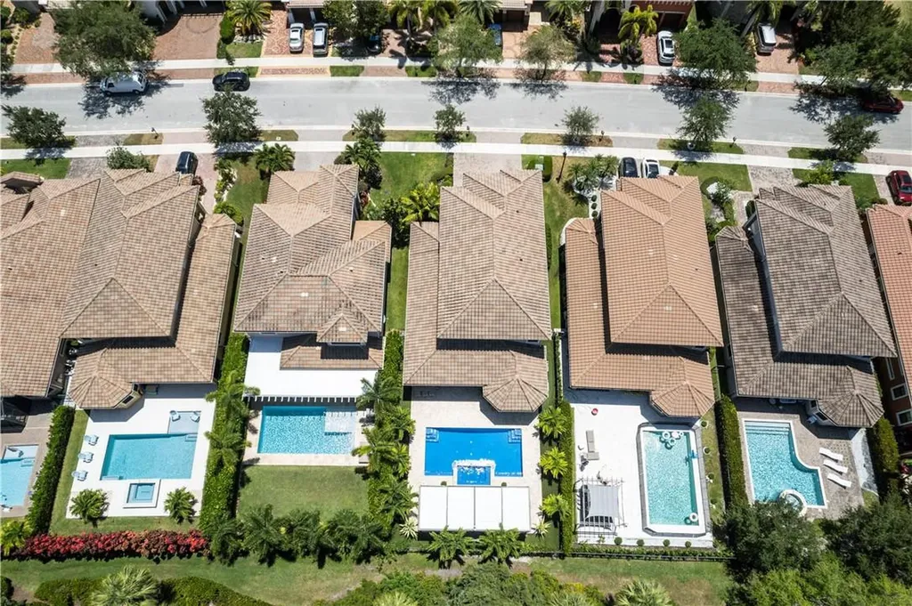 8181 Canopy Terrace Parkland FL 33076