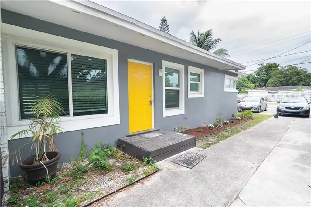 1303 NE 147th Street Miami FL 33161