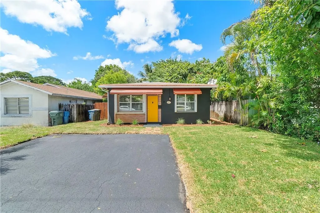 659 NE 33rd Street Oakland Park FL 33334