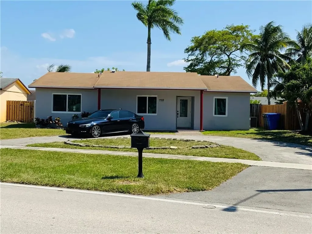 7712 Forest Boulevard North Lauderdale FL 33068