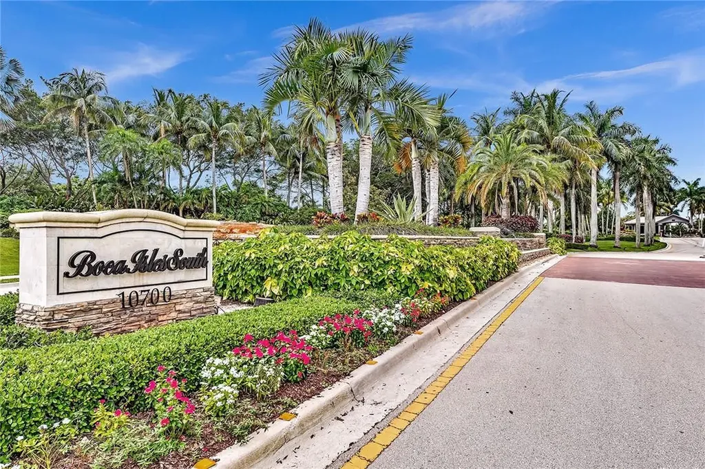 20076 Ocean Key Drive Boca Raton FL 33498