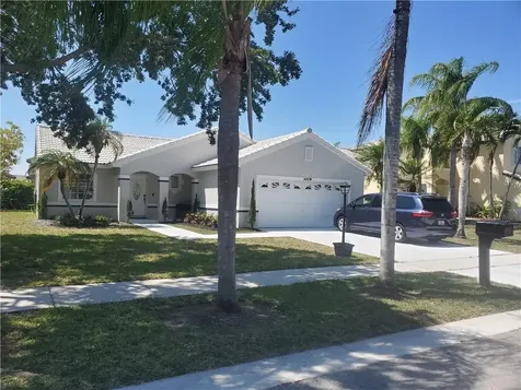 440 NW 189th Terrace Pembroke Pines FL 33029