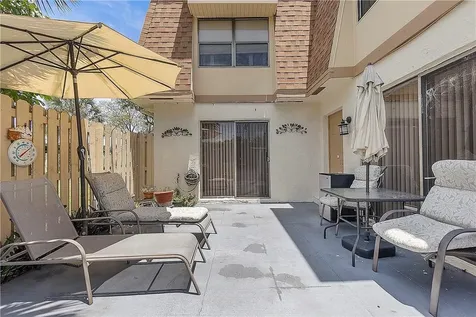 2622 NW 7th Court Delray Beach FL 33445