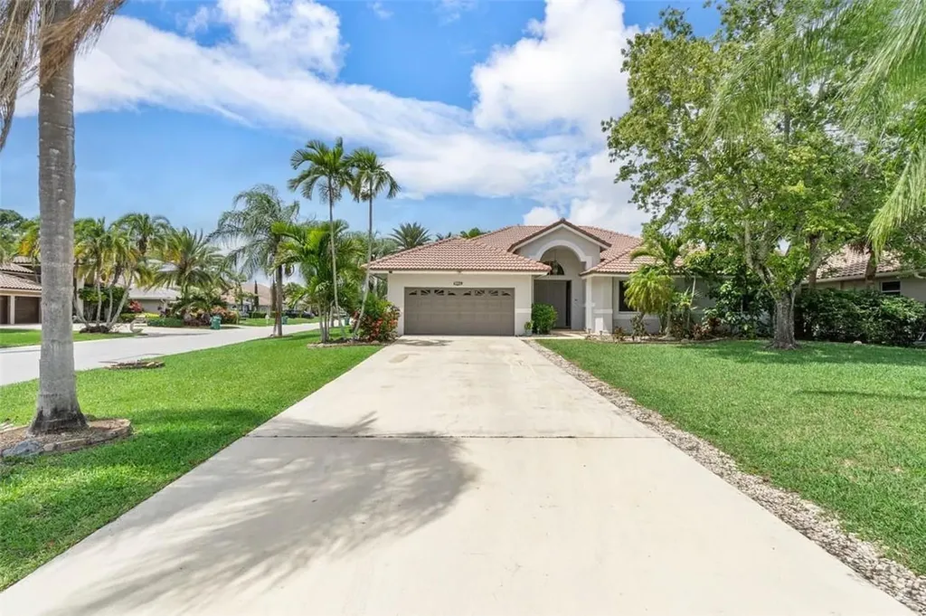 4133 NW 83rd Lane Coral Springs FL 33065