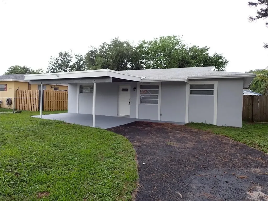 4161 SW 56th Avenue Davie FL 33314