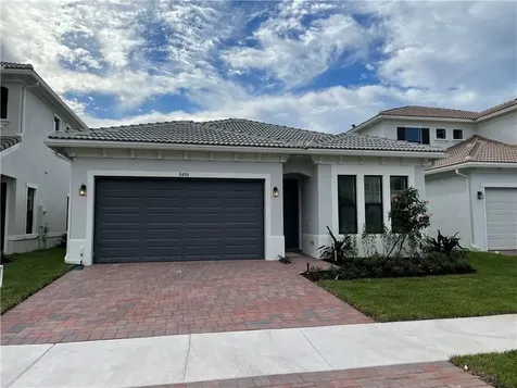 8450 NW 39th Court Coral Springs FL 33065