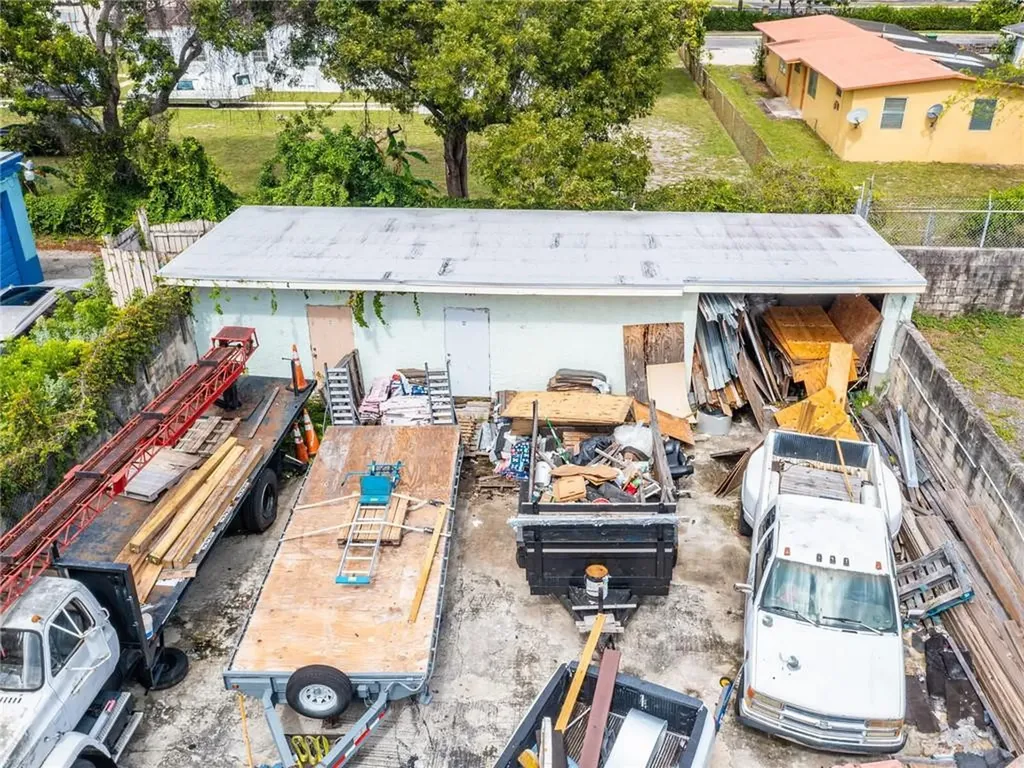 1021 NW 1st Street Fort Lauderdale FL 33311