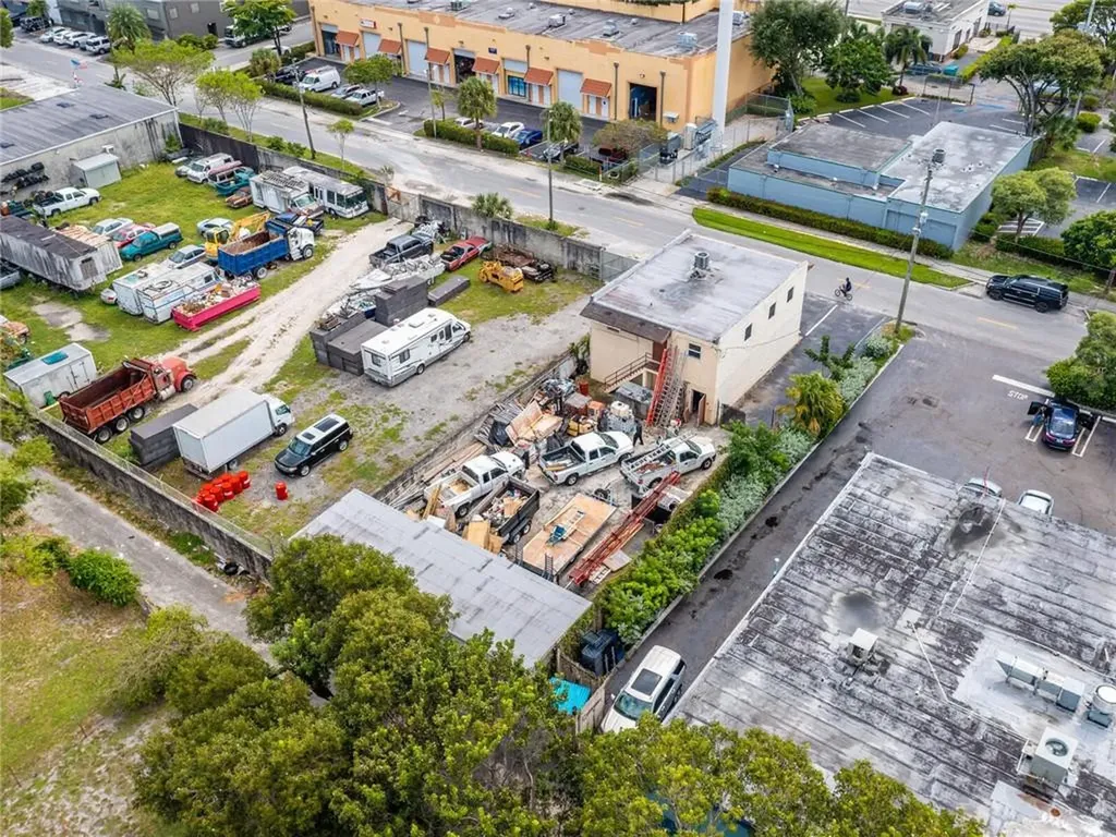 1021 NW 1st Street Fort Lauderdale FL 33311