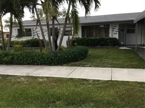 2458 Wiley Street Hollywood FL 33020