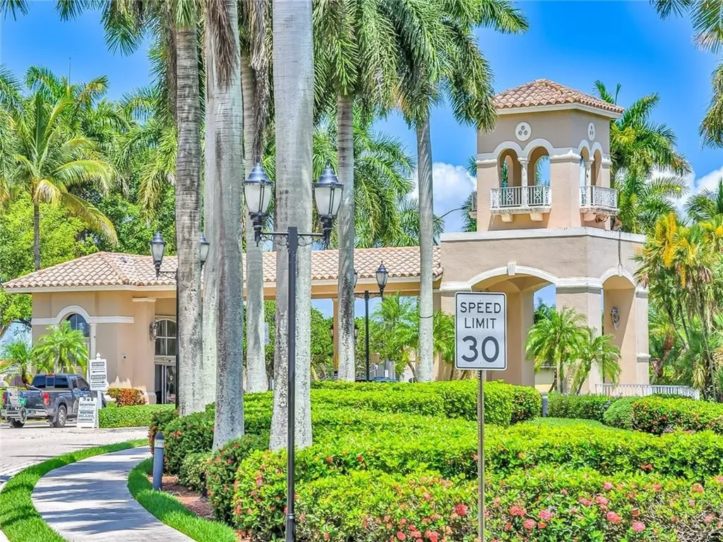 18723 SW 15th Street Pembroke Pines FL 33029