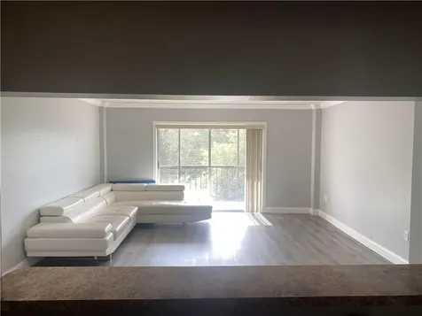 4166 Inverrary Drive Lauderhill FL 33319
