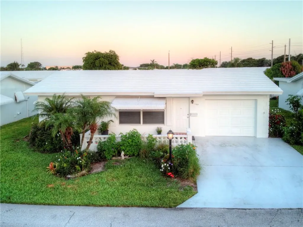 139 NW 10th Court Boynton Beach FL 33426