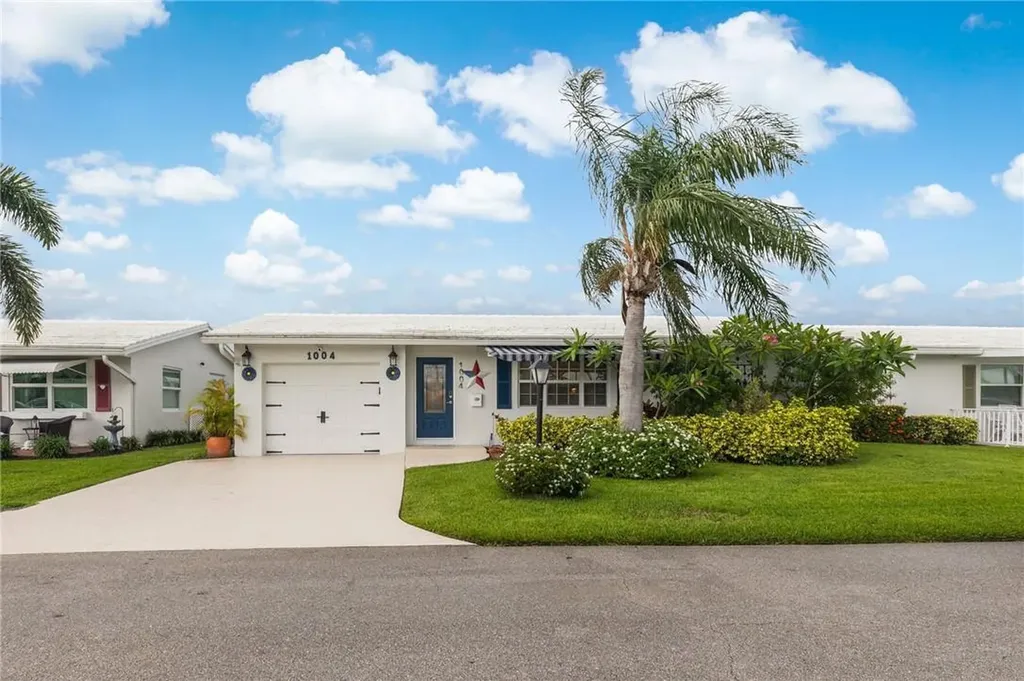 1004 SW 16th Street Boynton Beach FL 33426