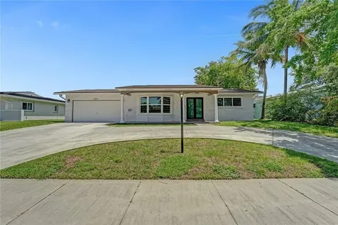 5011 Buchanan Street Hollywood FL 33021