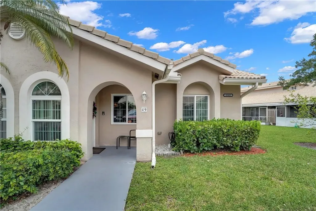 3185 Holiday Springs Boulevard Margate FL 33063