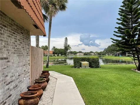 1534 W Harmony Lake Circle Davie FL 33324