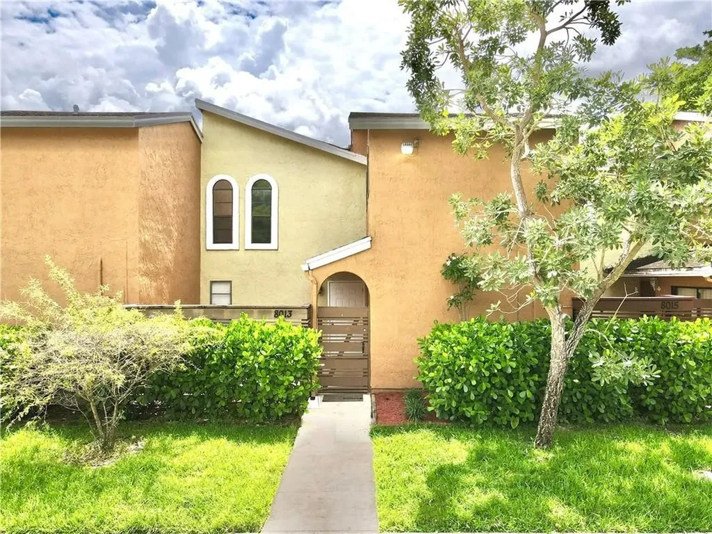 8013 NW 71st Court Tamarac FL 33321