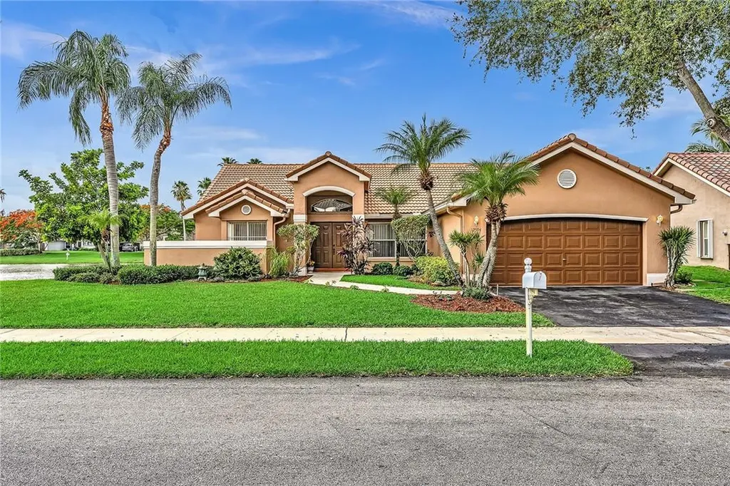 12594 SW 8th Court Davie FL 33325