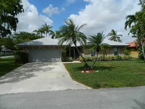 4002 NW 73rd Avenue Coral Springs FL 33065