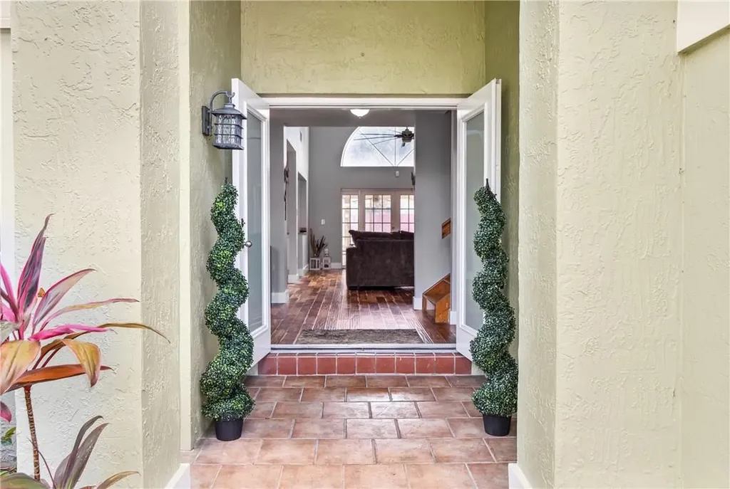 5550 NW 51st Avenue Coconut Creek FL 33073