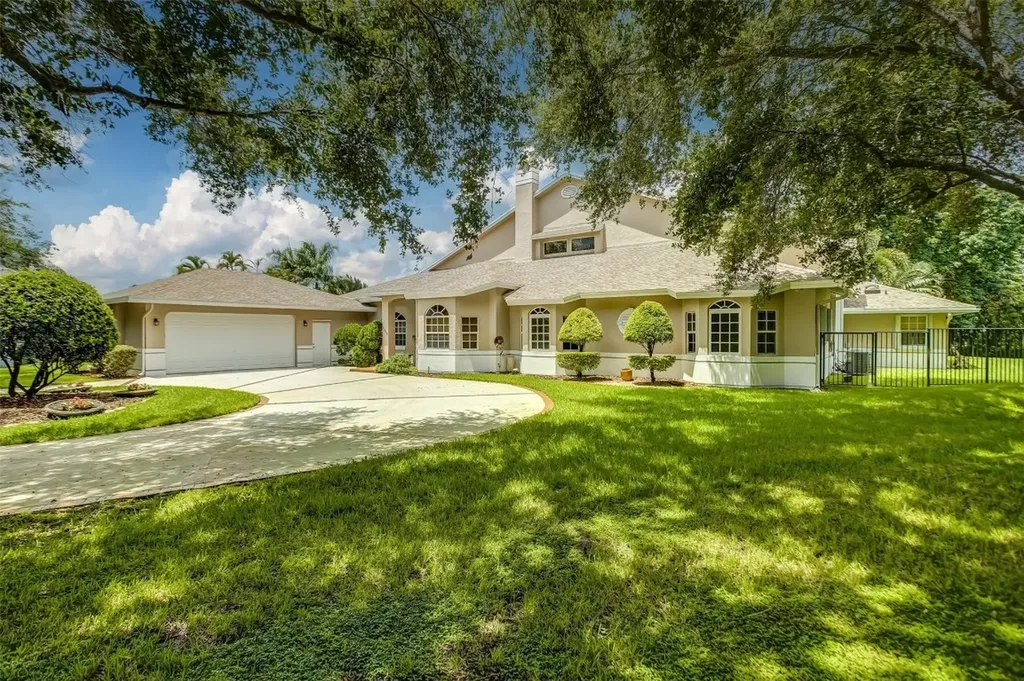 5090 SW 89th Terrace Cooper City FL 33328