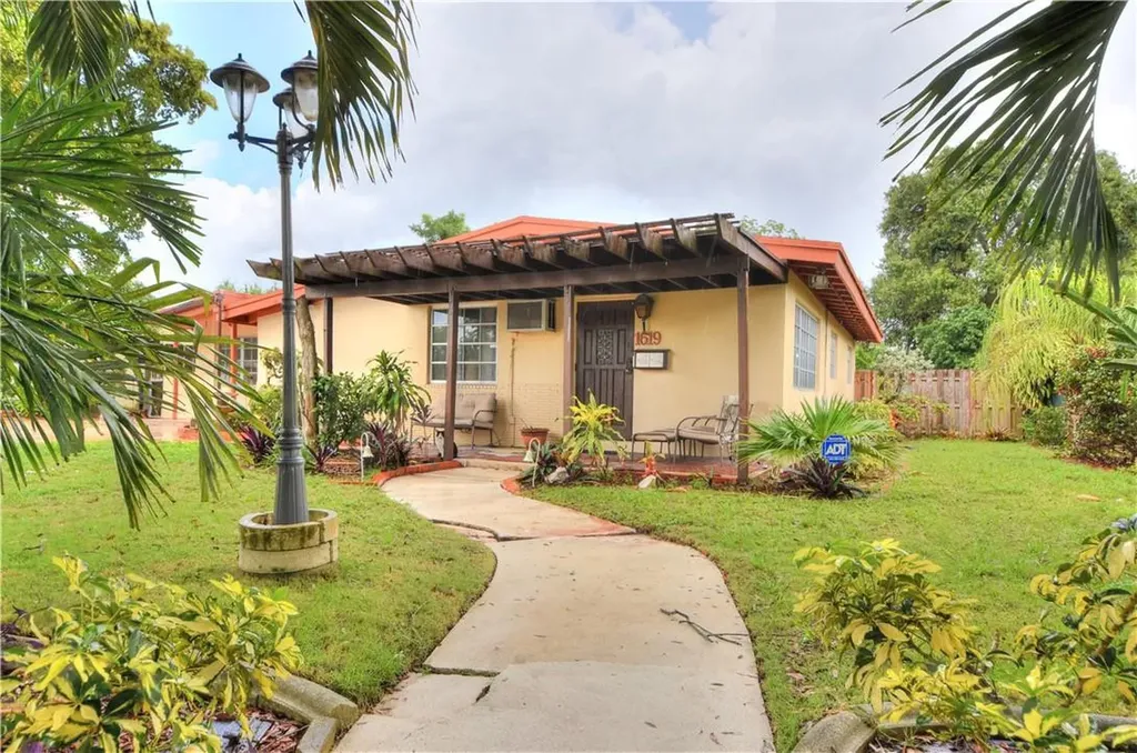 1619 NW 16th Street Fort Lauderdale FL 33311