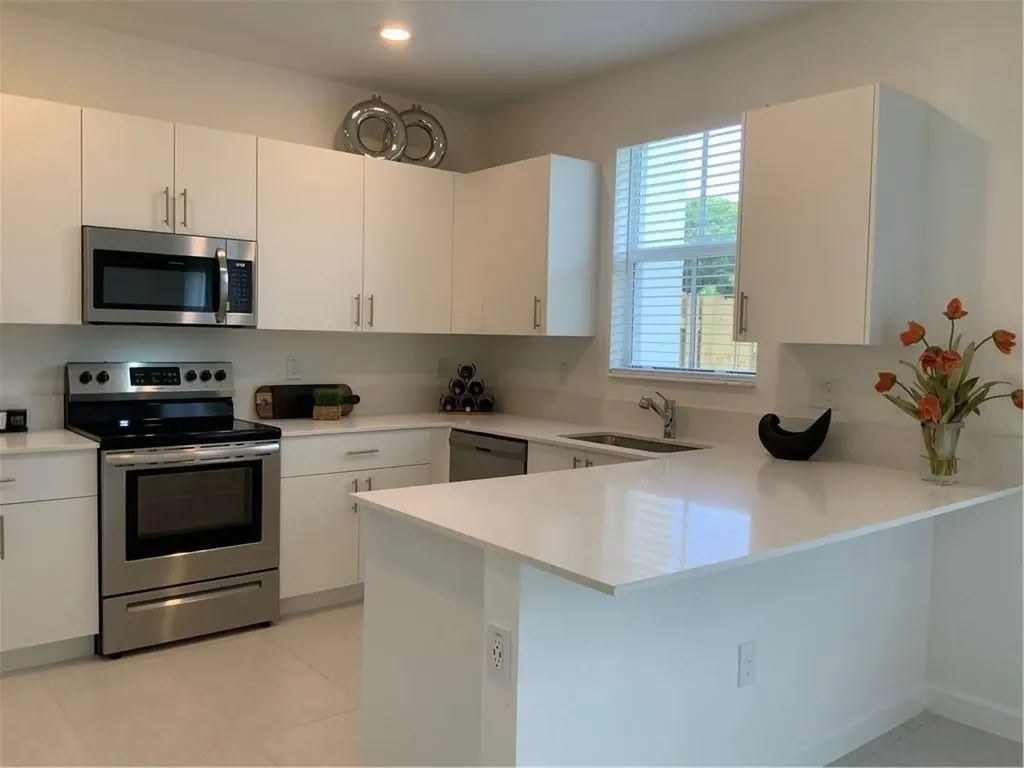 4662 NW 120th Way Coral Springs FL 33076
