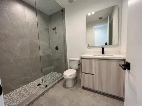 6864 SW 80th Street Miami FL 33143