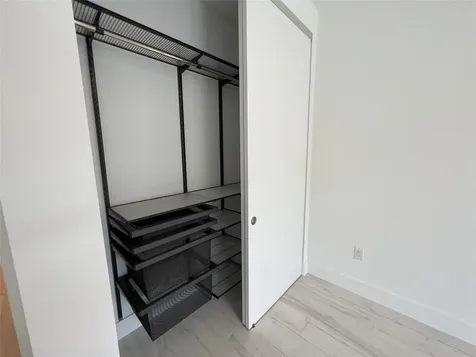 6864 SW 80th Street Miami FL 33143