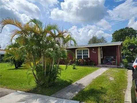 130 SE Serenata Court Port St Lucie FL 34983