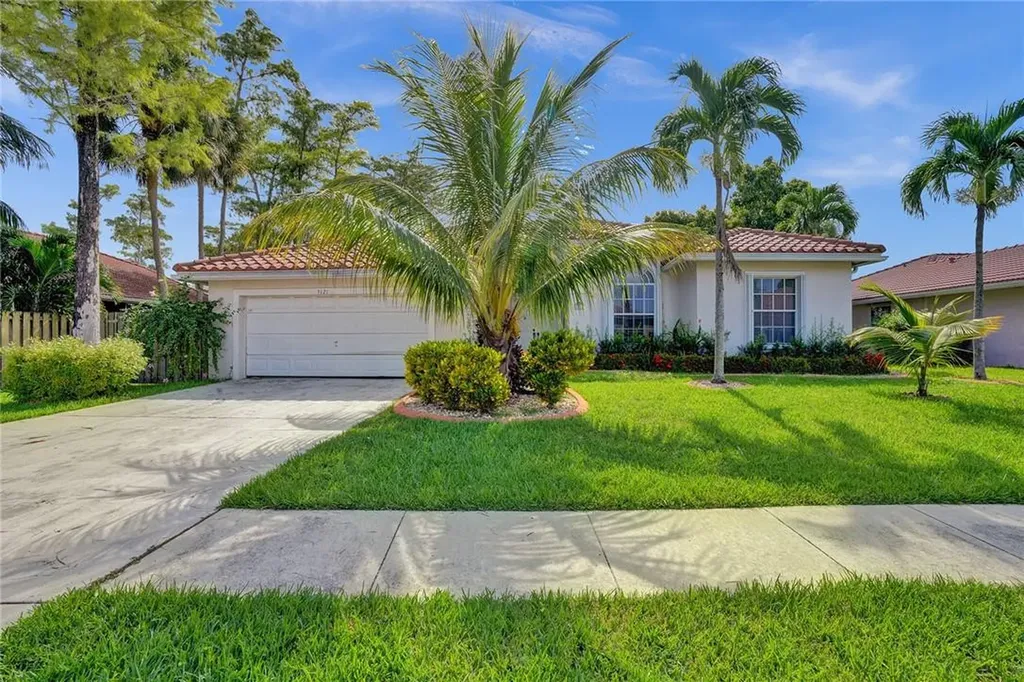 5121 NW 64th Terrace Lauderhill FL 33319