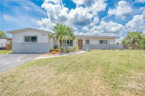 8441 NW 18th Street Pembroke Pines FL 33024