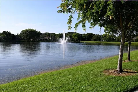 3903 NW 59th Street Coconut Creek FL 33073