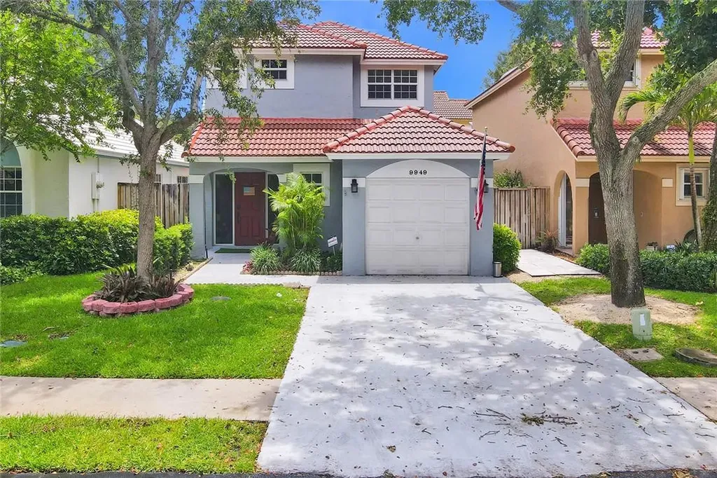 9949 NW 5th Court Plantation FL 33324