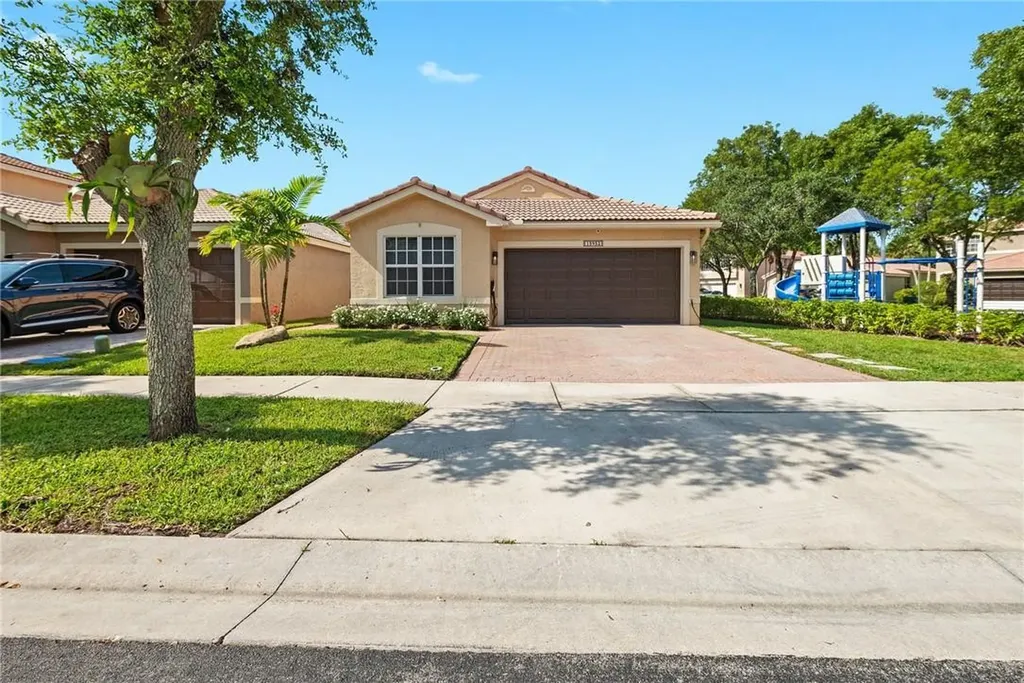 15952 SW 20th Street Miramar FL 33027