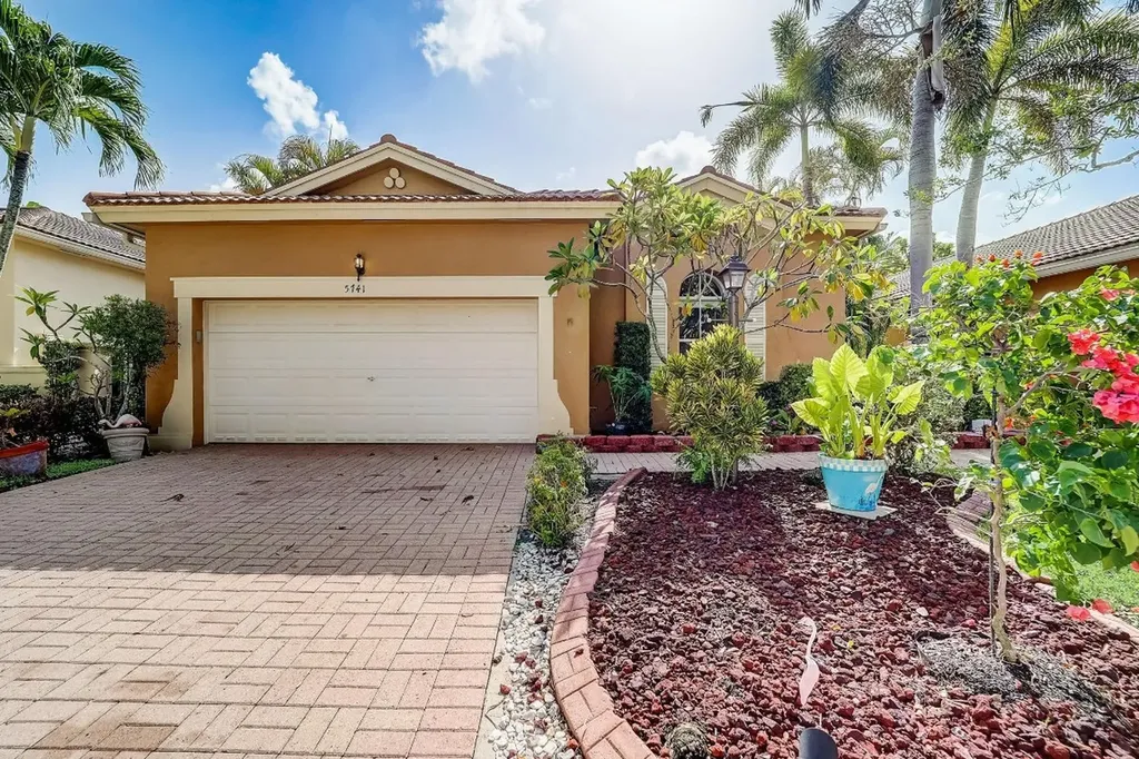 5741 NW 122nd Terrace Coral Springs FL 33076