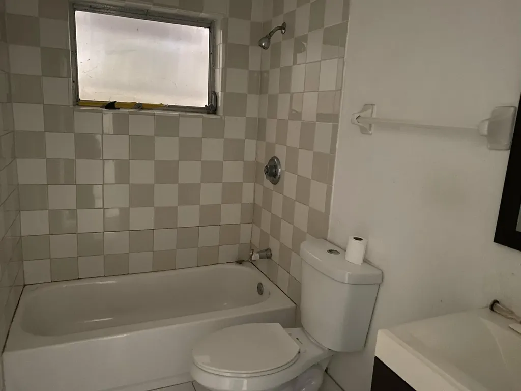 6701 NW 24th Court Sunrise FL 33313
