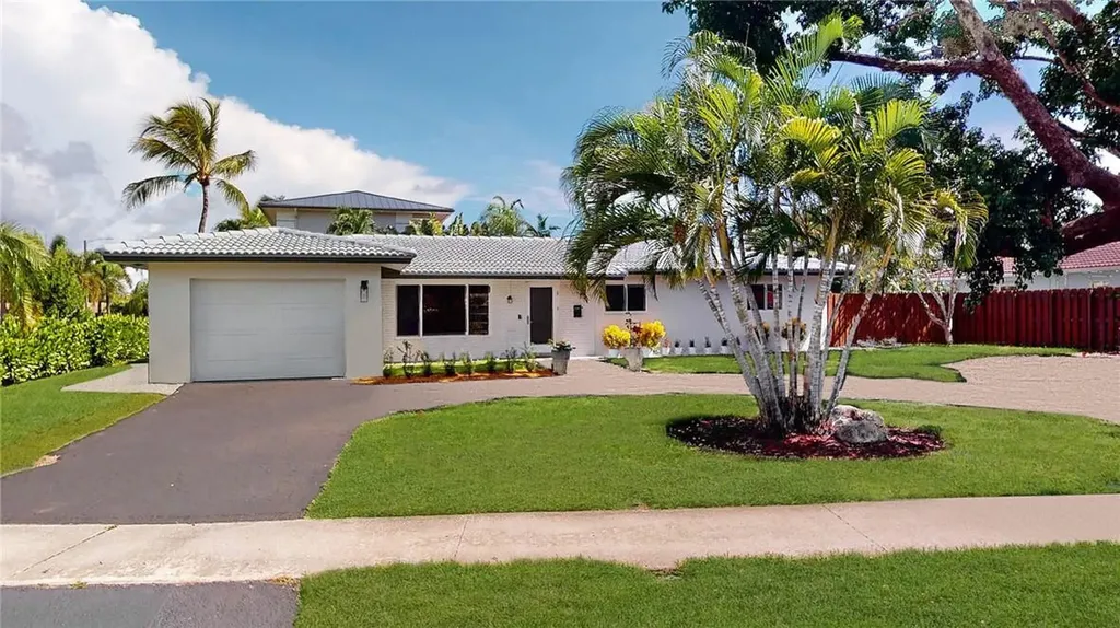 1103 SE 6th Street Deerfield Beach FL 33441