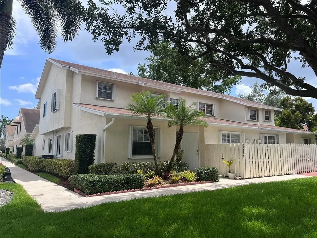 3357 NW 101st Avenue Sunrise FL 33351