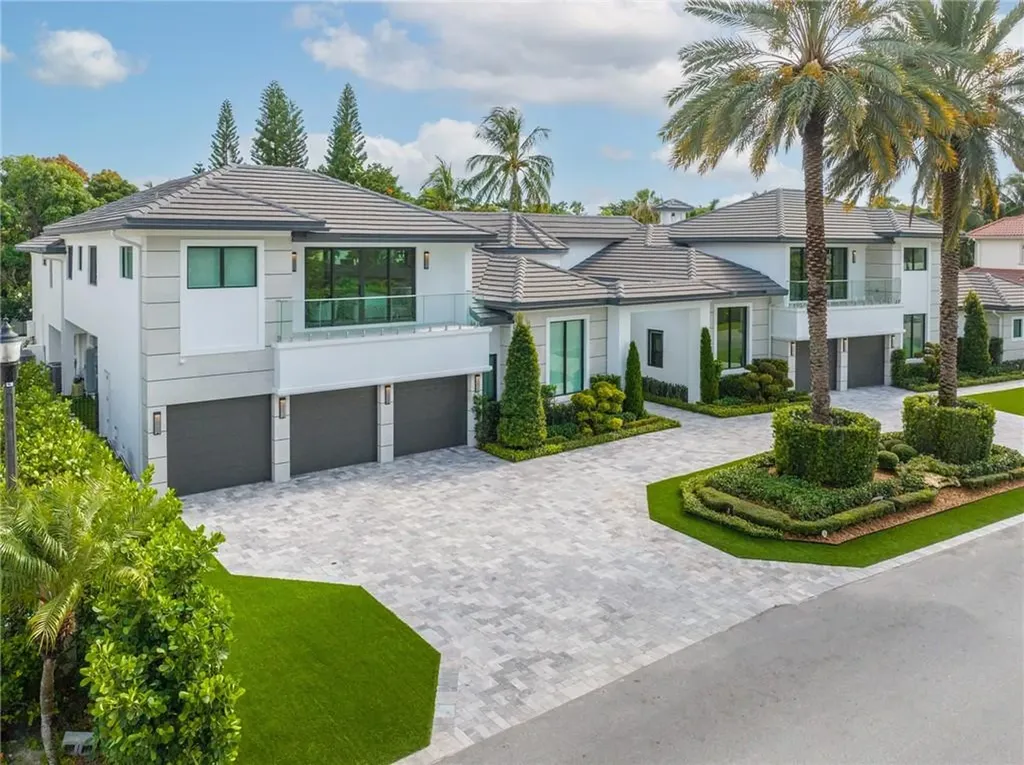 231 Thatch Palm Drive Boca Raton FL 33432