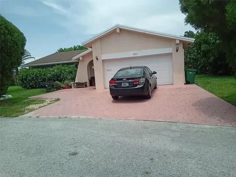 4810 Mango Drive Tamarac FL 33319